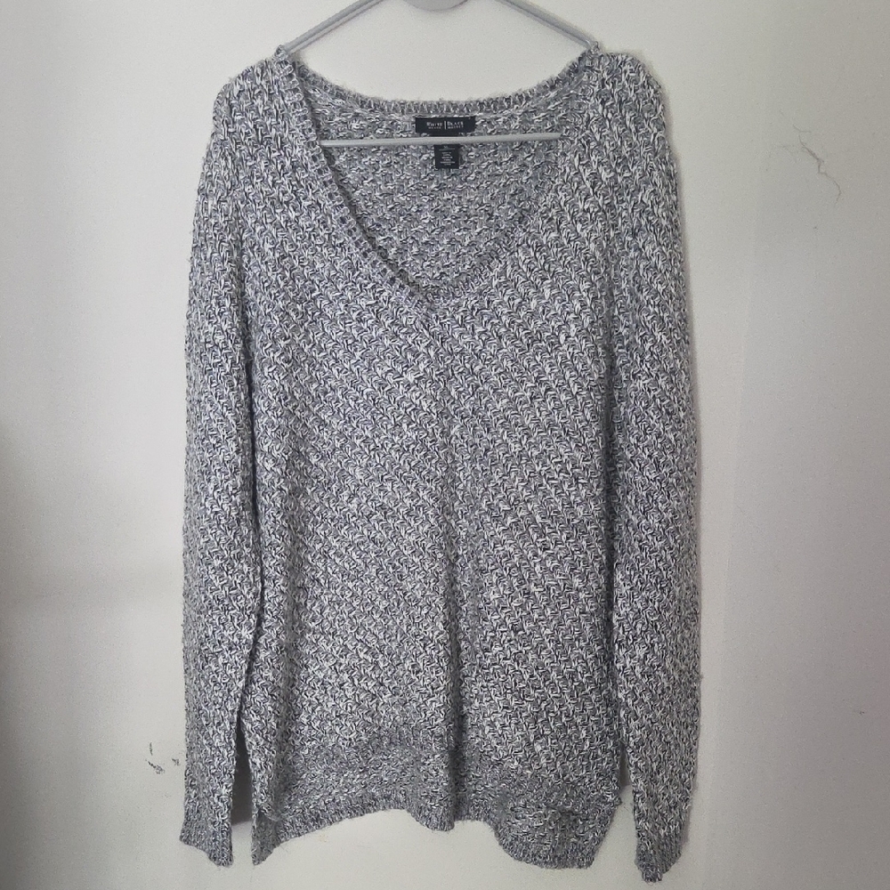 White House Black Market Gray V-Neck Sweater
